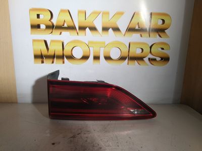 Piloto trasero derecho int Volkswagen Golf VIII Lim Ref: 5H0945093C