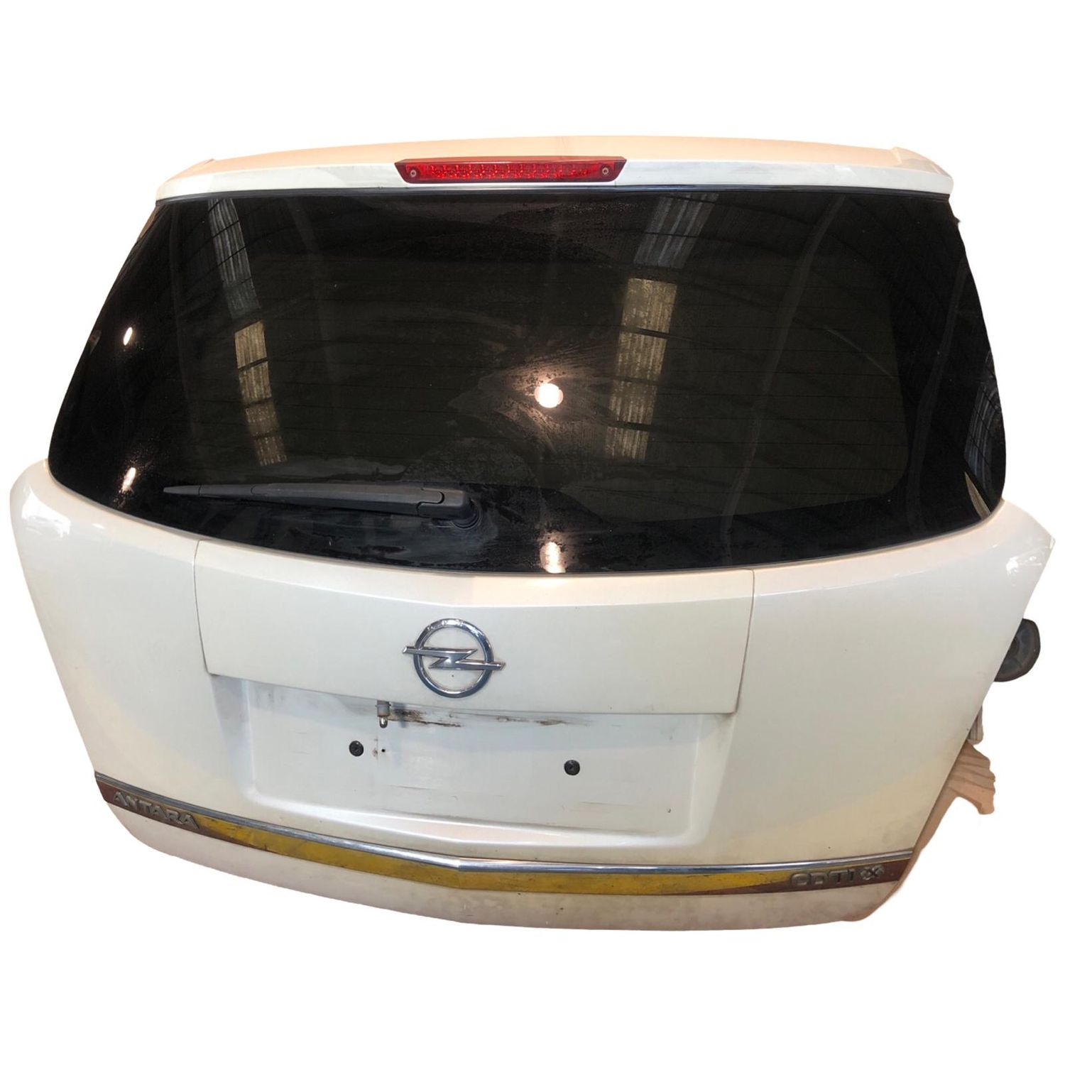 Portón trasero Opel Antara 2012