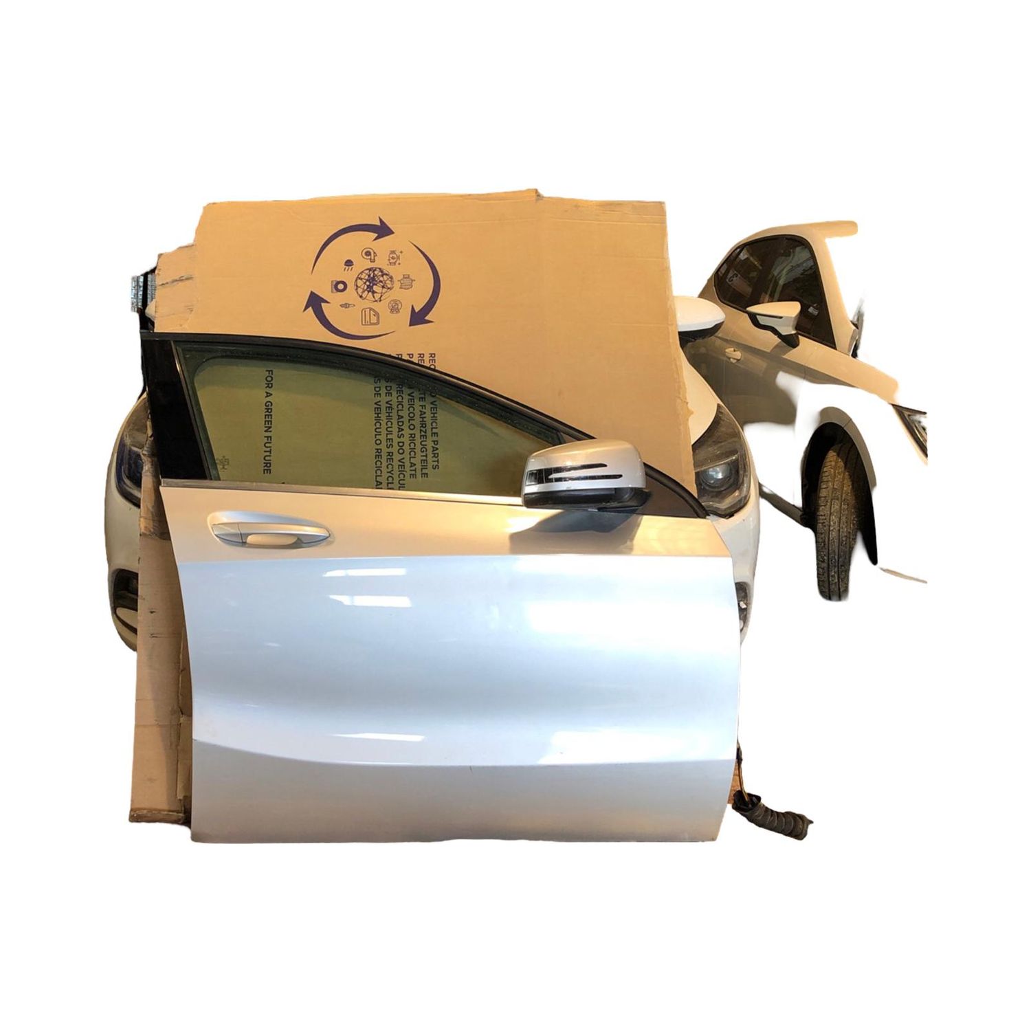 MERCEDES BENZ CLASE A 180 -2018 , puerta delantera derecha