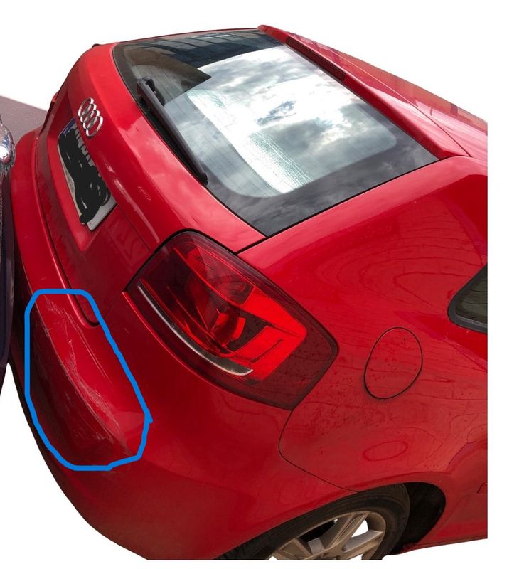 Paragolpes trasero / arañado , ( CBA ) AUDI A3 SPORTBACK (8P) ( 8P1 ) Paragolpes trasero / arañado , ( CBA ) AUDI A3 SPORTBACK (8P) ( 8P1 )