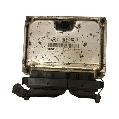 CENTRALITA MOTOR UCE , VOLKSWAGEN BORA BERLINA (1J2) CENTRALITA MOTOR UCE , VOLKSWAGEN BORA BERLINA (1J2)