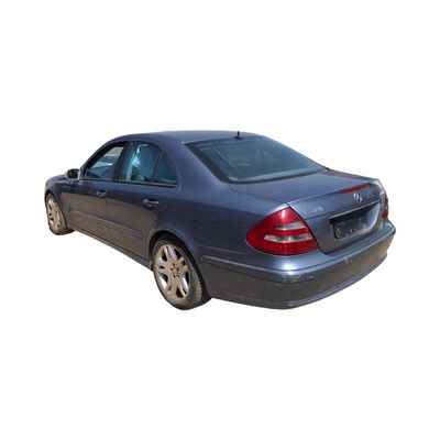 Paragolpes delantero , ( con pequeña rotura ) MERCEDES - BENZ CLASE E  E320 CDI ( W211 )