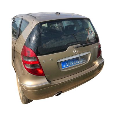 MERCEDES CLASE A 180 , puerta trasera derecha
