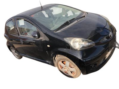 puerta delantera derecha  , TOYOTA AYGO 2007