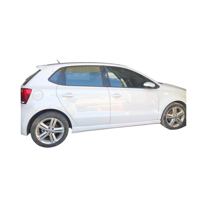 VOLKSWAGEN POLO 2015 , PORTON TRASERO