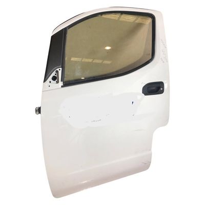 Puerta Delantera Izquierda Nissan NV 200, 2015