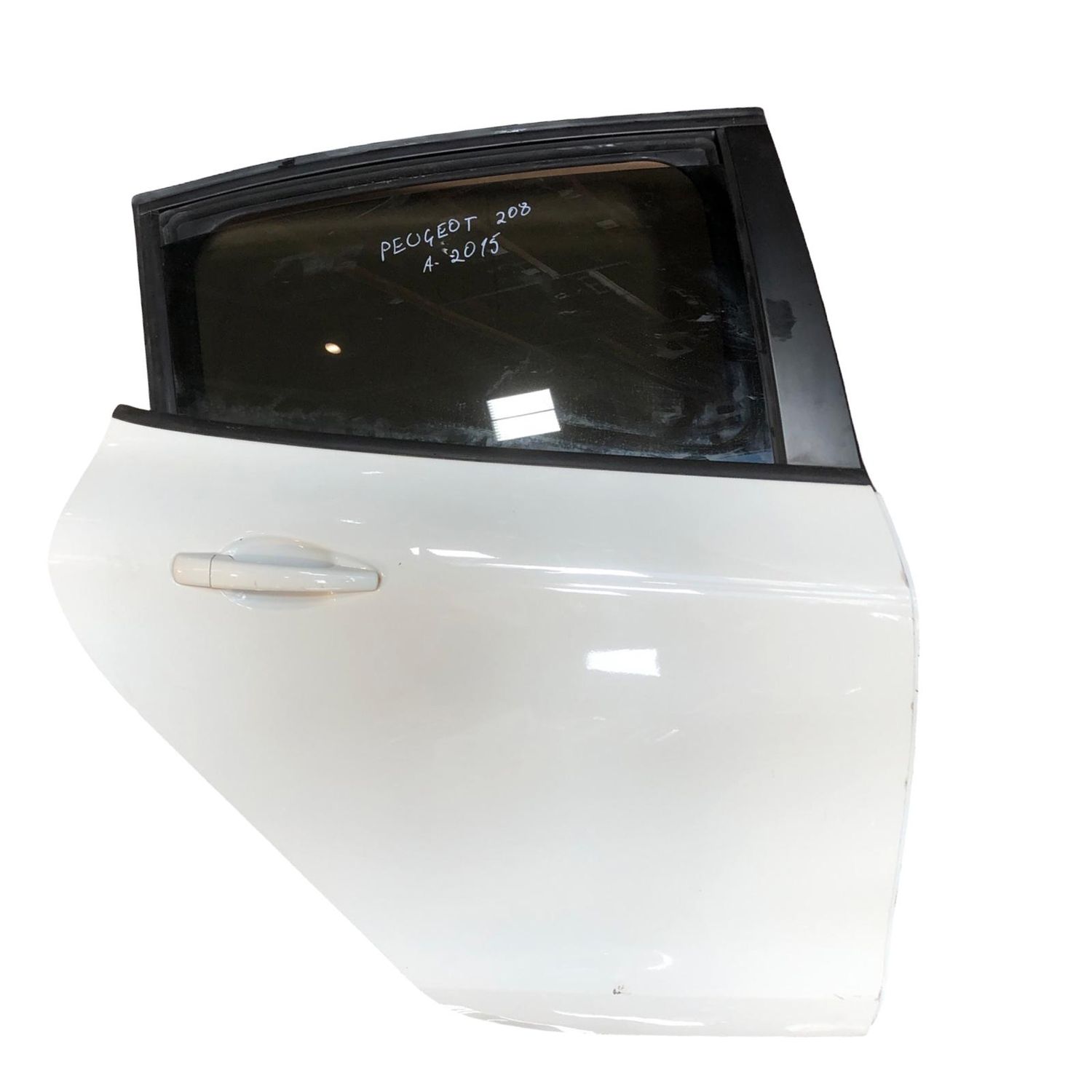 Puerta trasera derecha ,  Peugeot 208 , 2015