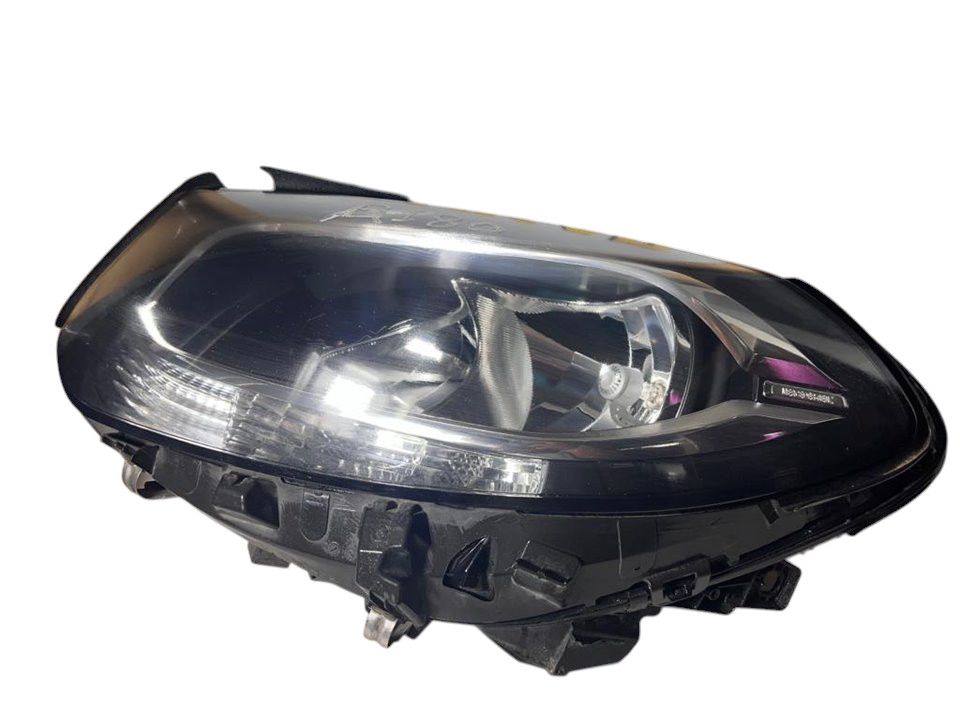 FARO IZQUIERDO, MERCEDES A 180 W245