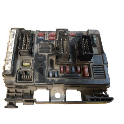 CAJA RELES / FUSIBLES , Peugeot 206 ref: 118470002D