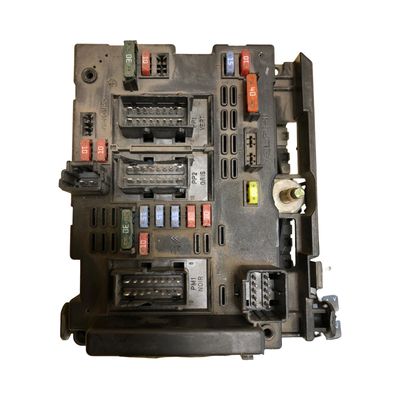 CAJA RELES / FUSIBLES  , Peugeot 307 ref: 9650664180
