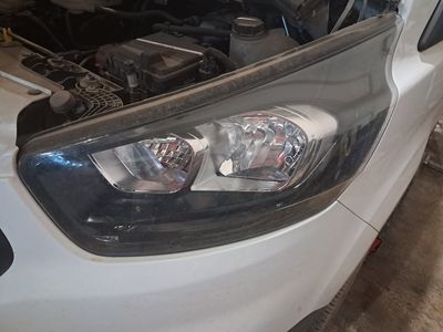 FARO DERECHO  , FORD TRANSIT CUTSOM