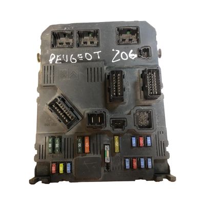 CAJA RELES / FUSIBLES  , Peugeot 206