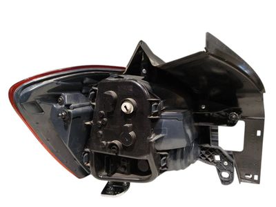 Piloto trasero derecho BMW Serie 1 Lim
