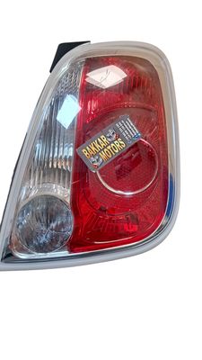 Piloto trasero derecho Fiat 500 Nuova ref: 51885544 // 927040284