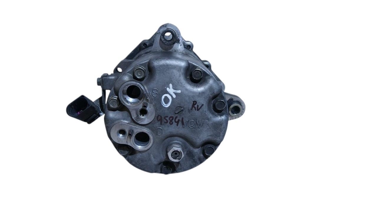 Compresor A/A Volkswagen T5 2007 Ref 7H0820803C