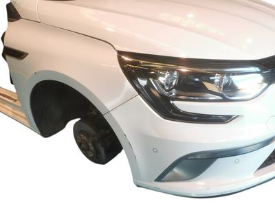 Frente completo Renault Megane IV Grandtour 2018