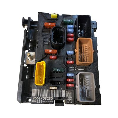 CAJA RELES / FUSIBLES , PEUGEOT 207 ref 9661708280 CAJA RELES / FUSIBLES , PEUGEOT 207 ref 9661708280