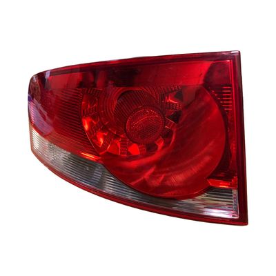 Piloto trasero derecho, SEAT ALTEA XL : 5P8945095A