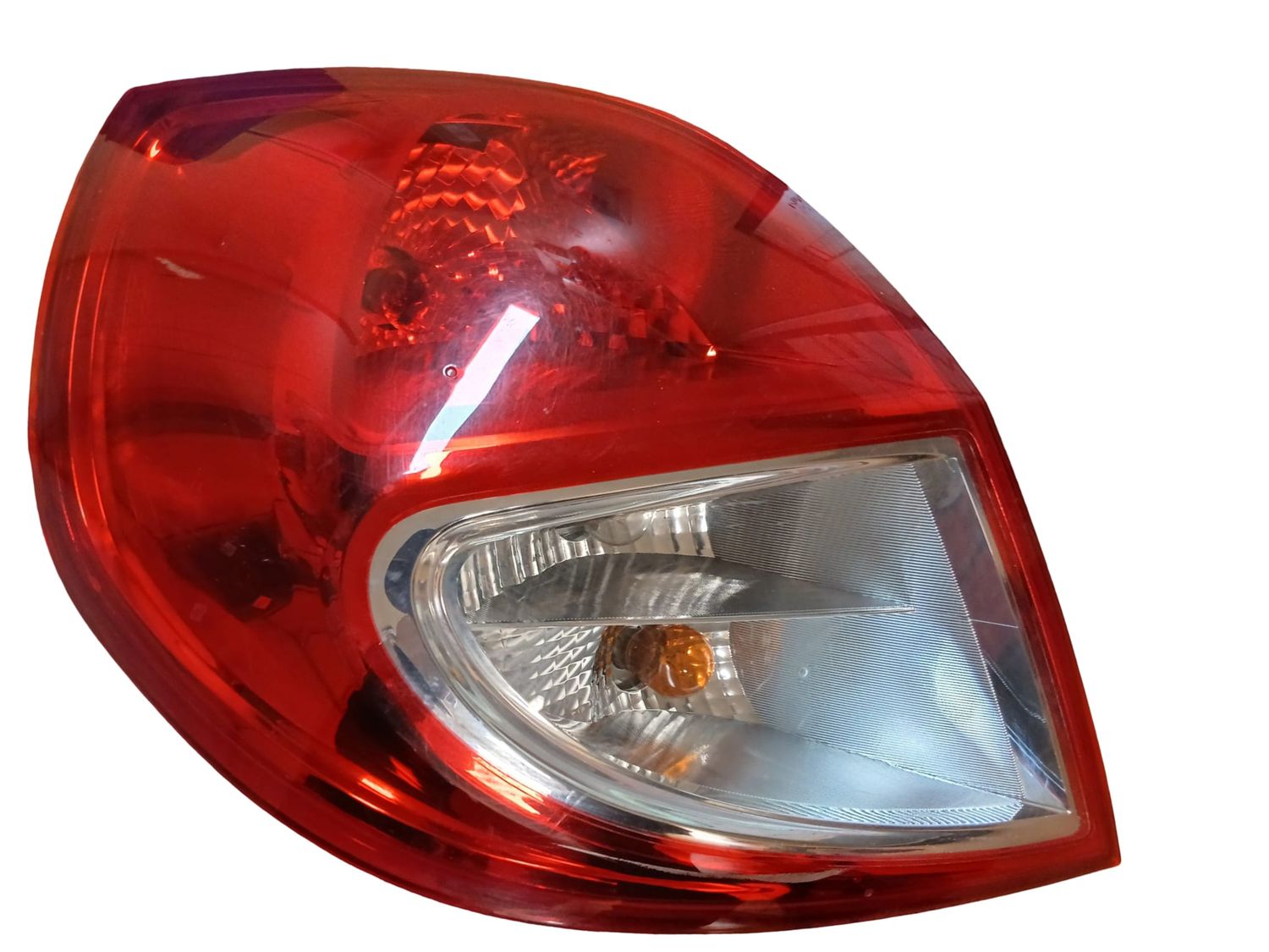 Piloto trasero izquierdo Renault Clio III REF: 26110102