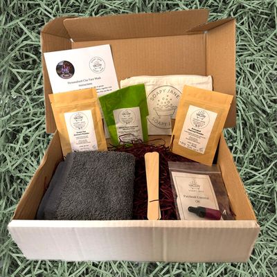 Pamper Me - Personalised Clay Face Mask Kit