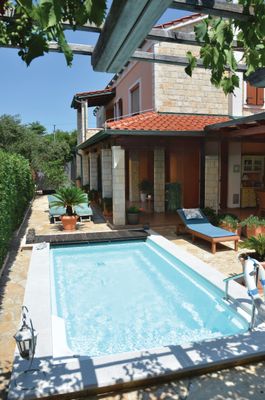 Villa Novalja