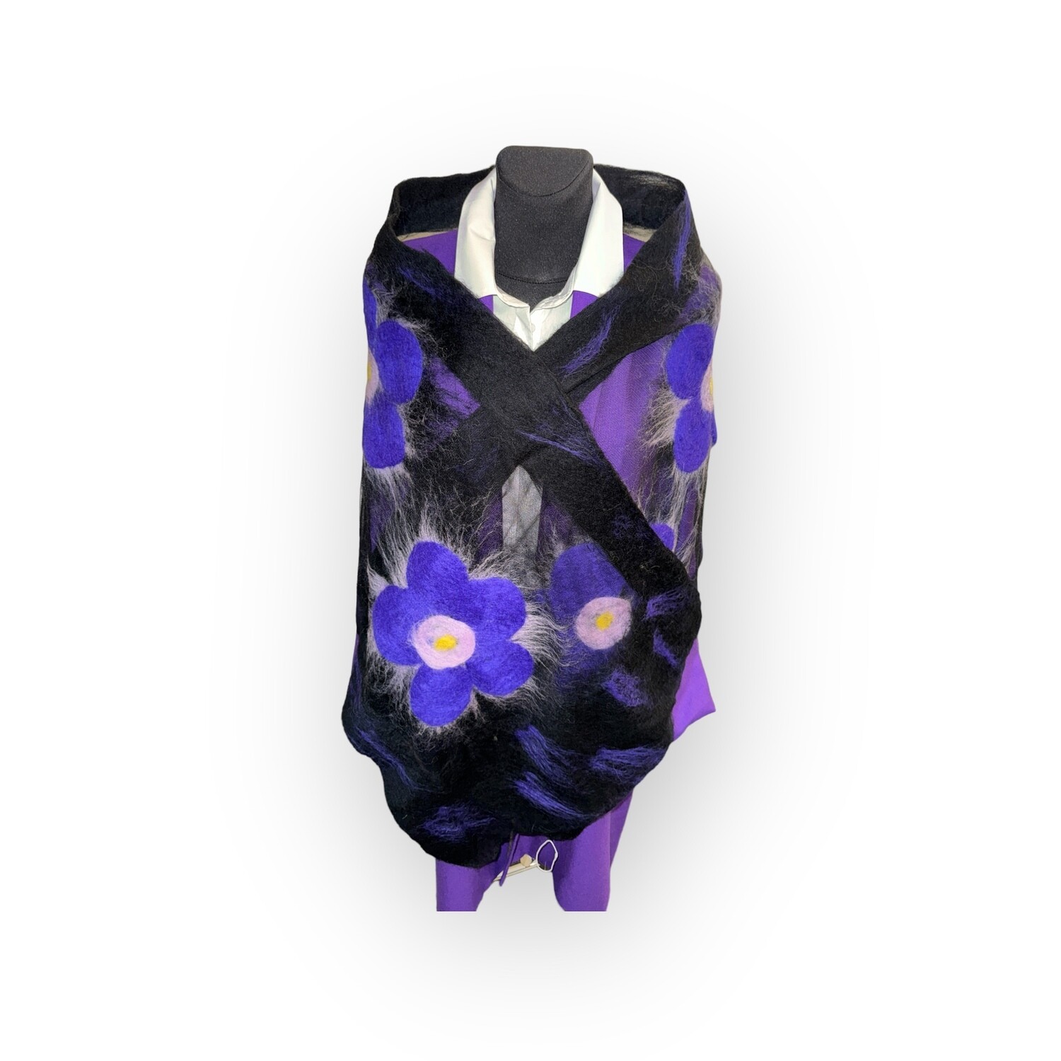 Schal (Stola) “Violet Flower” von Alri-Design. Einzigartige Handarbeit.   NUNO-Technologie aus Merinowolle und Seide.