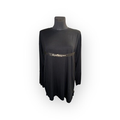 Langer Designerpullover. One size. ALRI by Xatko.