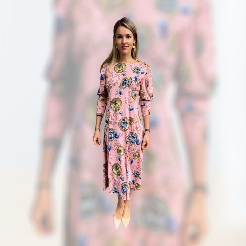 hauchdünnes langes Kleid, rosa gemustert, 100 % Viskose,  ALI by Katrin,  one size. Made in Georgia.