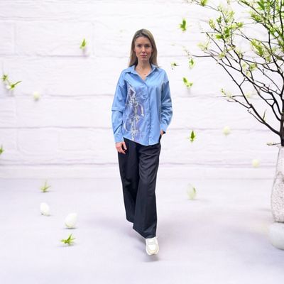 Hemdbluse, ALRI by Baveyan, langarm und kurzarm in einem, blau,  handbemahlt, 100% italienische Baumwolle, Grösse XS,  Made in Armenia