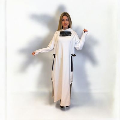 Designerkleid Von Xatko,  Weiss Mit Eco-Leder,  Made In Georgia