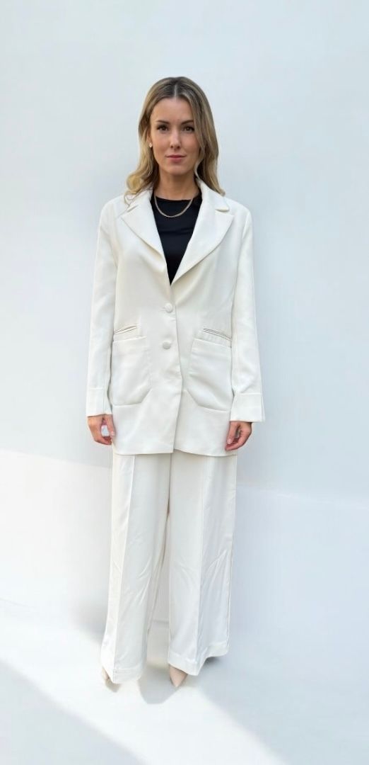 Blazer aus Mischung Wildseide und Viskose, chem. Reinigung, weiss,  ALRI by Katrin,  made in Georgia