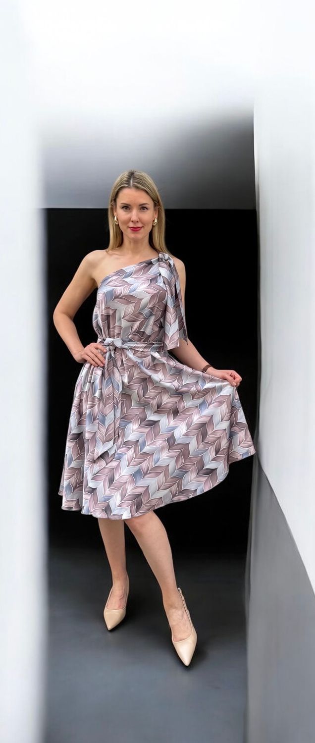 Kleid Kleopatra, ALRI by Katrin, beige, one size, 100% Seide, made in Georgia