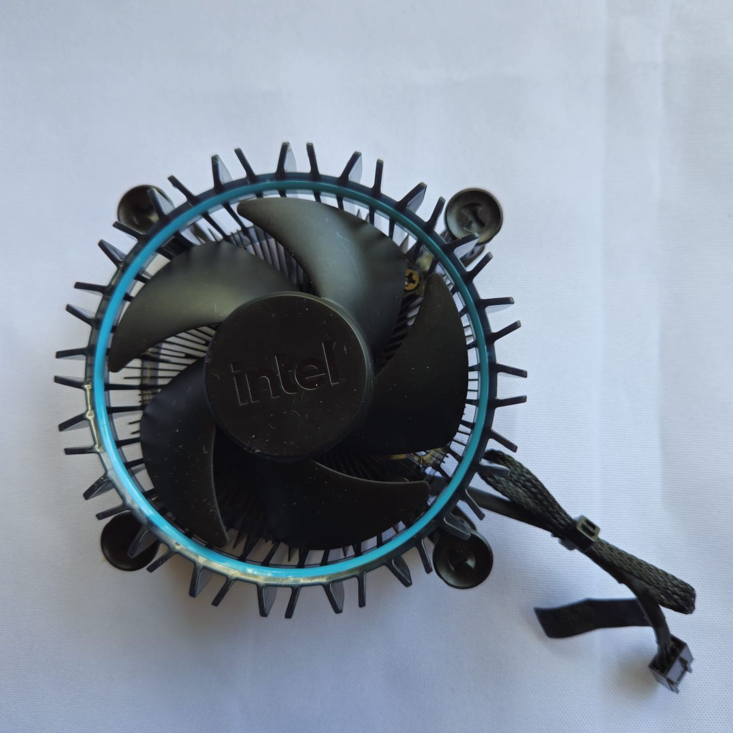Intel® Laminar RM1 Cooler Specifications for Intel® Core Processors 12th, 13th and 14th Generation