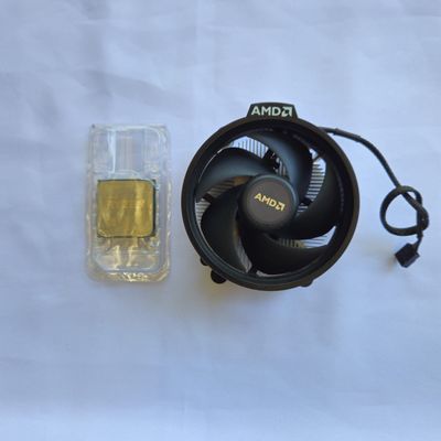 AMD Ryzen 5 3600 with cooler