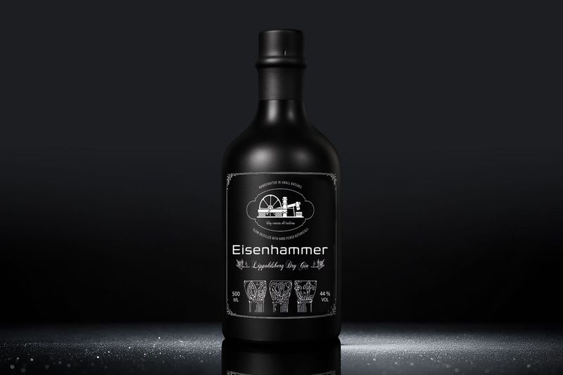 LIPPOLDSBERG DRY GIN LIPPOLDSBERG DRY GIN