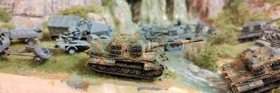 Wehrmacht Panzer Jagdtiger II with missing side plates ready to fire