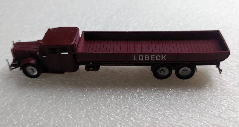 MB truck L10,000 large ferry house Pristche Lang