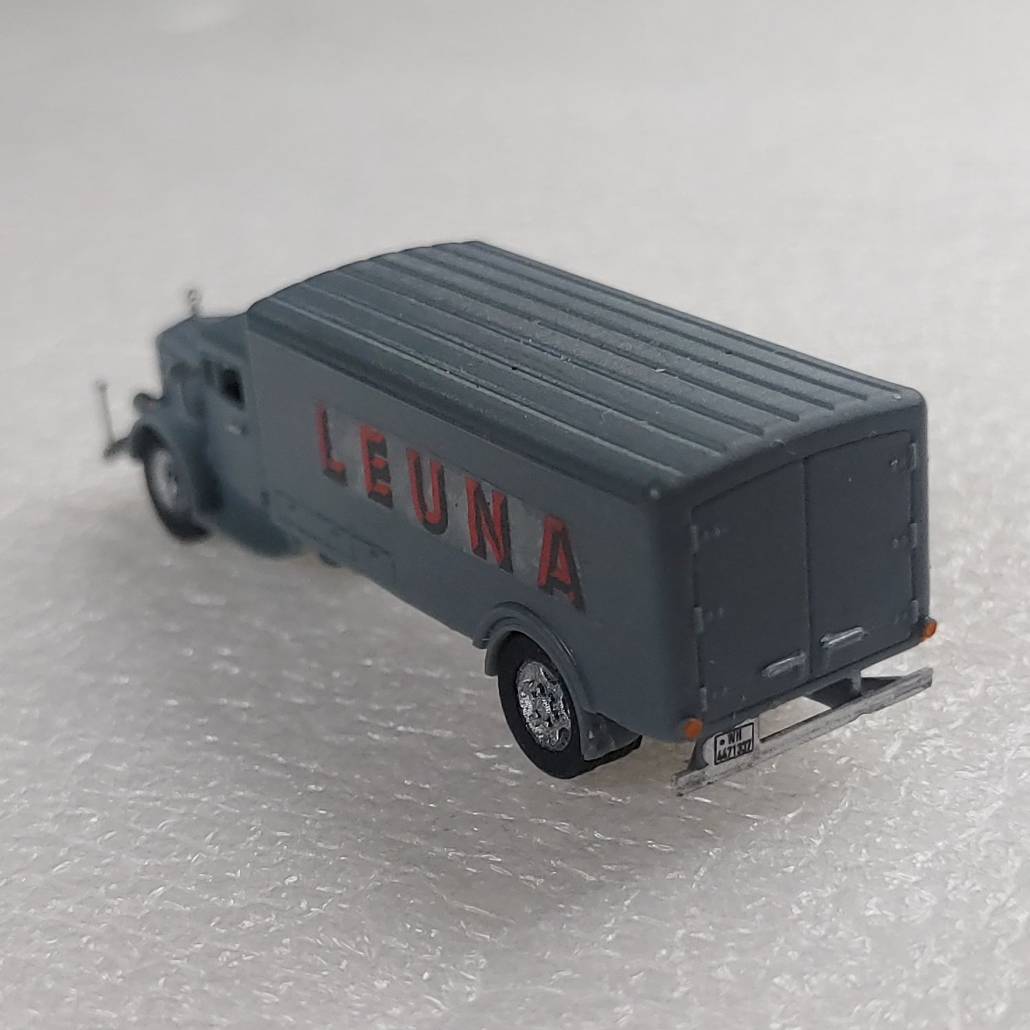 MB truck L 10,000 with box bod