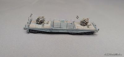 Heavy duty truck type SSY Köln with anti-aircraft Flakvierling  Gauge N 1:160