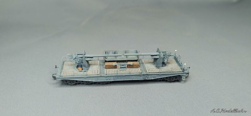 Wehrmacht heavy goods vehicle type SSY Köln with anti-aircraft 8.8 cm anti-aircraft gun/1:160 gauge N