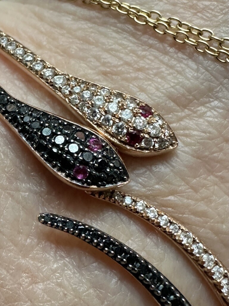 THE BLACK DIAMOND snake bangle