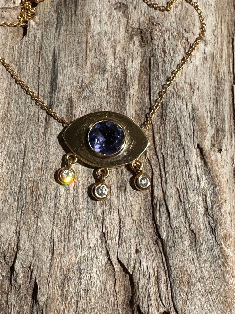 Blue Iolite and Diamonds Necklace