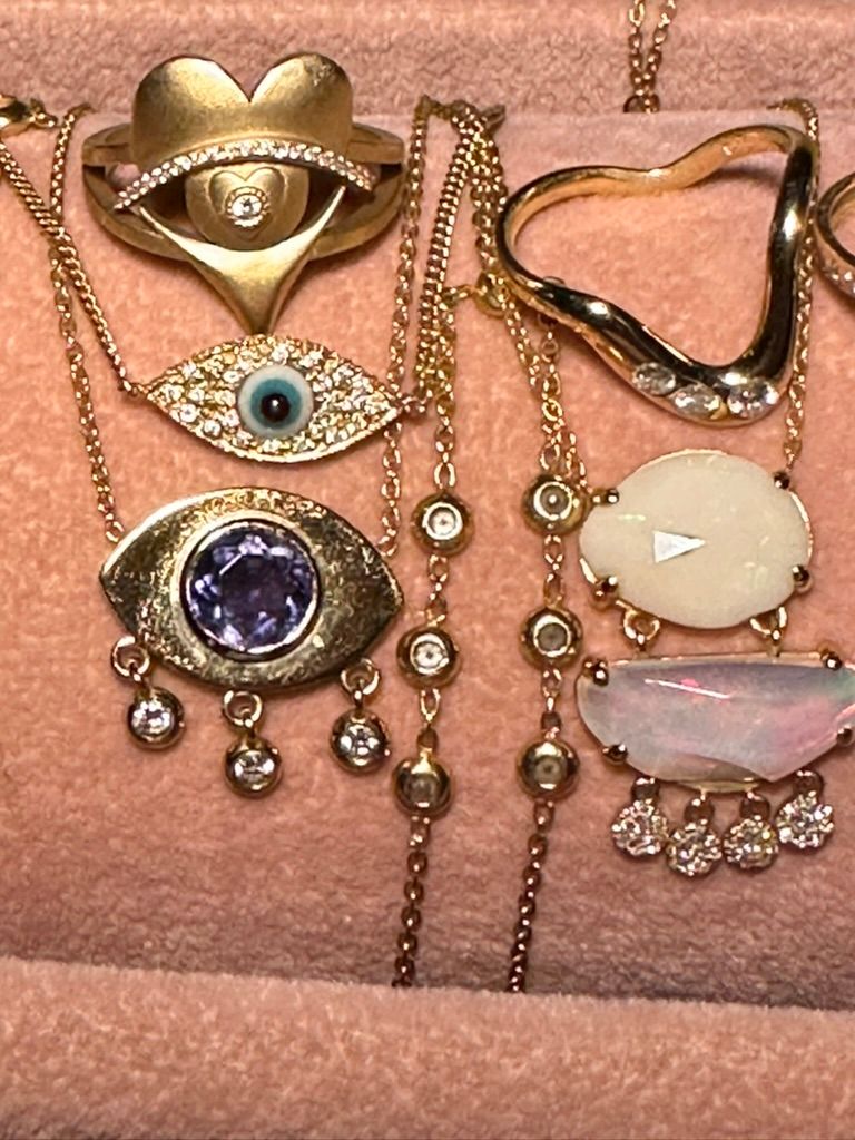 The 3 Diamond Wave Ring