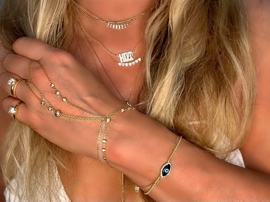 HOT Gold and Diamond Necklace