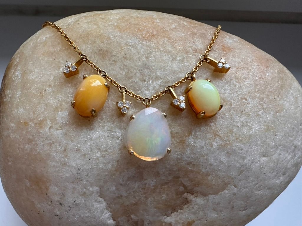 Opal and Diamond shaker necklace