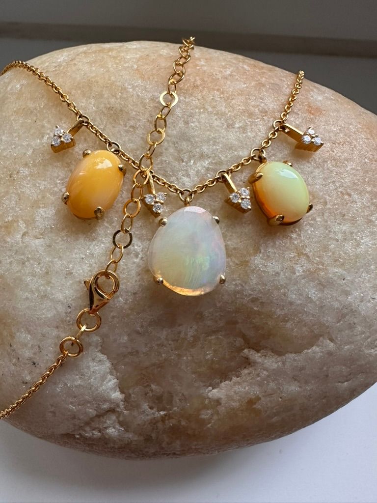 Opal and Diamond shaker necklace