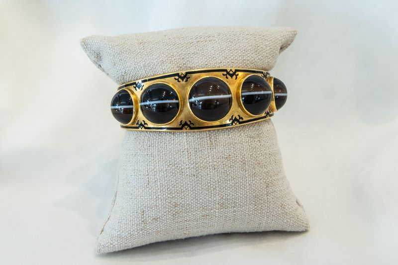 18K Yellow Gold Victorian Banded Agate &amp; Enamel Bangle