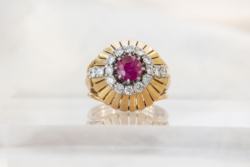 18K Yellow Gold Ruby &amp; Diamond Retro Ring