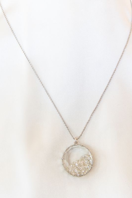 18K White Gold Diamond Shake Necklace