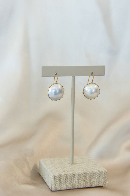 18K Yellow Gold Antique Natural Mabé Pearl Earrings